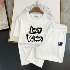 Picture of LV Shirt Pant Suits _SKULVM-5XL12yn15323485